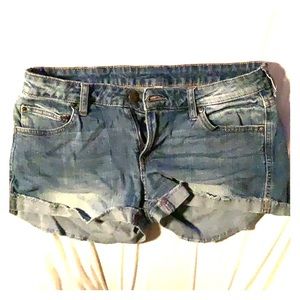 Shorts Size 6